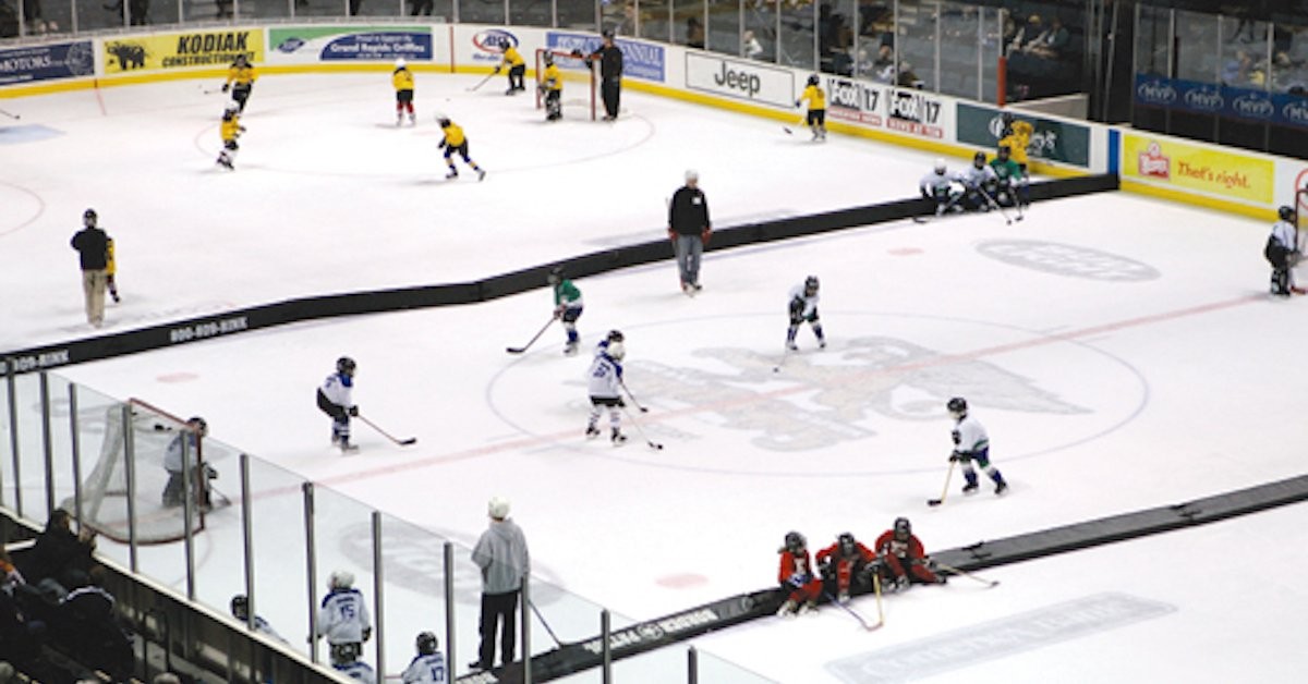 Cross_Ice_Hockey.jpg